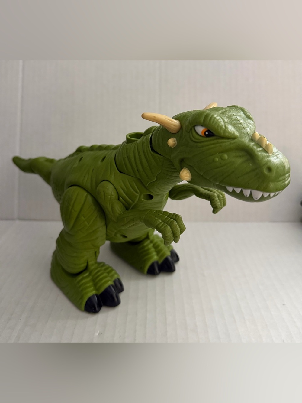 Fisher-Price Imaginext Lost Creatures Tv-Rex Electronic Dinosaur Figure